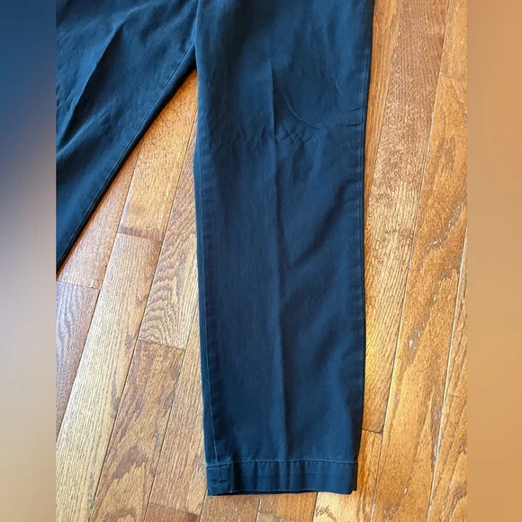 Nautica Men's Black Chinos, Size 40x32 - Picture 3 of 14